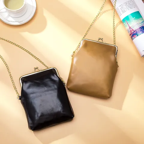 Sac pour Téléphone Portable en Cuir Véritable Rétro Femmes Vintage Cuir de Vachette Fermoir Baiser Chaîne Sac Bandoulière Soirée