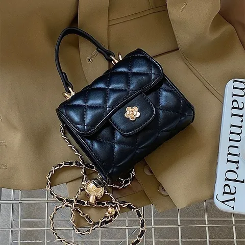 Borsa a Mano Mini da Donna Stile Piccolo Profumo Reticolo Di Diamanti Trapuntata Piccola Borsa Quadrata Chiusura A Camelia Catena PU