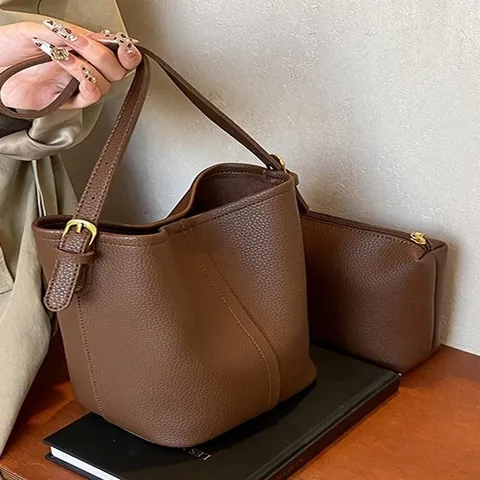 Borsa a Secchiello da Donna in Pelle PU con Grana di Litchi Borsa a Tracolla Minimalista con Tracolla Regolabile Borsa Urbana Semplice