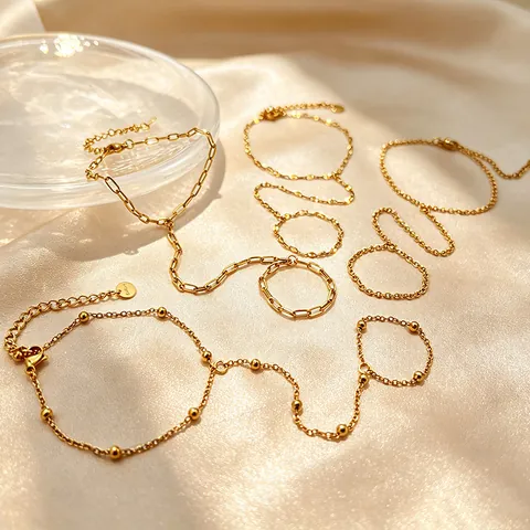 Bracciale a Mano in Acciaio Inossidabile Placcato Oro per Donna Catena Minimalista a Mano con Anello Gioielli Boho Regalo