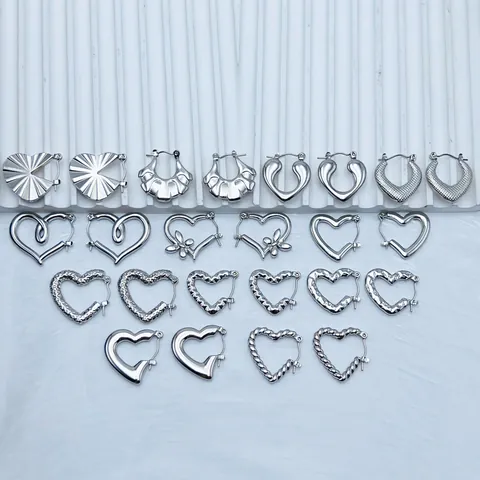 Minimalist 304 Stainless Steel Heart Hoop Earrings For Women Fashion Bee Butterfly Geometric Ear Buckles Jewelry