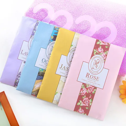 Aufhängbarer Duft Kleiderschrank Sachet Sachet Kleiderschrank Schimmelresistent Igect-resistent Aromatherapie Tasche Sachet Praktisches Sachet