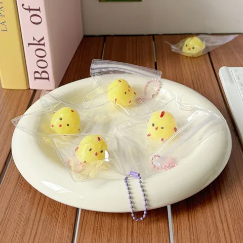 Fatto a Mano Cartone Animato Giallo Pulcino Squishy Rimbalzo Lento Antistress Giocattolo Morbido Peluche Pulcino Pendente per Borsa