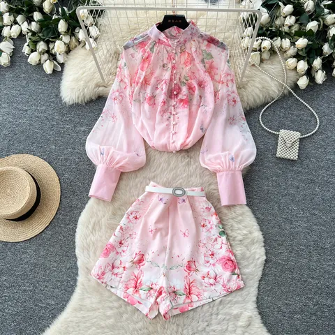 Conjunto de Dos Piezas de Moda para Mujer Top Y Bottom con Estampado Floral Estilo Palacio Manga Linterna Camisa con Cuello Alzado y Pantalones Cortos de Cintura Alta