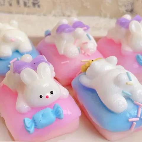 Lindo Juguete Squishy de Conejo y Oso de Caramelo para Aliviar el Estrés Suave TPR Animal Sensorial para Decoración de Escritorio