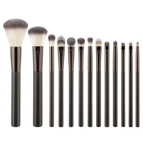 Professional Makeup Brush Set Soft Synthetic Hair Wooden Handle Portable Cosmetic Brushes Kit For Daily Makeup