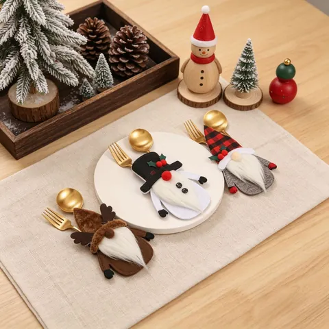 Christmas Cutlery Holder Bag Gnome Snowman Reindeer Plush Felt Silverware Pouch Dining Table Decor Festive Party Ornament