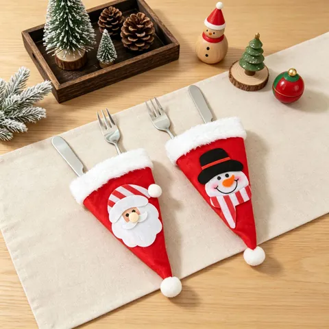 Christmas Tableware Holder Santa Snowman Cutlery Bags Mini Hat Knife Fork Pouches Non-Woven Fabric Holiday Decorations