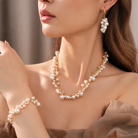 Vintage Paleisstijl Kunstparel Sieradenset Vergulde Kwastje Ketting Armband Oorbellen Voor Vrouwen Luxe Elegante Sieraden