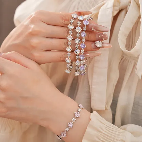 Pulsera de Flores de Cobre y Circonia de Lujo para Mujer Cadena Floral Elegante Incrustada con Strass Brillantes Joyería Mano