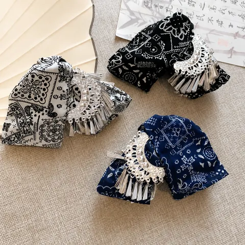 Ethnic New Chinese Style Indigo Batik Fabric Bow Hair Claw Clip With Vintage Silver Style Tassels Hairpin Women Cheongsam Accessories