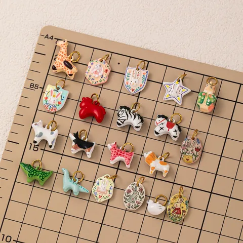 Edelstahl Tier Stern Anhänger 18K Vergoldet Keramikoptik DIY Schmuckzubehör Cartoon Giraffe Kaninchen Charms Für Halskette Armband Herstellung