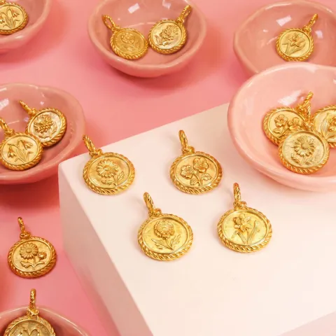 Vintage Niche Design Twelve Birth Flower Birthstone Double Sided Embossed Gold Coin Copper Pendant For Women Birthday Gift Jewelry