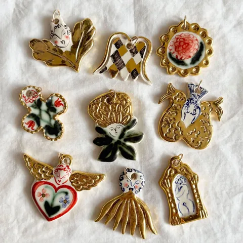 Artistic Stainless Steel Gold Plated Pendants Heart Wings Portrait Design For DIY Jewelry Making Women Accessories
