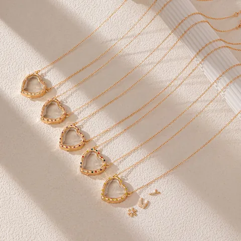 Trendy Copper Zirconia Heart Locket Necklace For Women Elegant Gold Plated Glass Floating Charm Pendant Jewelry Party Gift