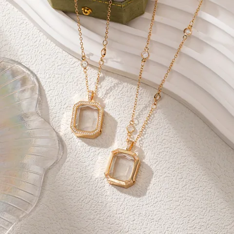 Fashion Light Luxury Square Openable Locket Pendant Necklace DIY Copper Rhinestone Glass Clavicle Chain For Women Jewelry