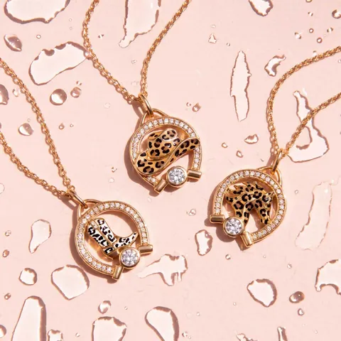 Collana con Pendente Stampa Leopardo e Mucca Stile Cowboy Donna Acciaio Inossidabile Placcato Oro Strass Gioielli Moda