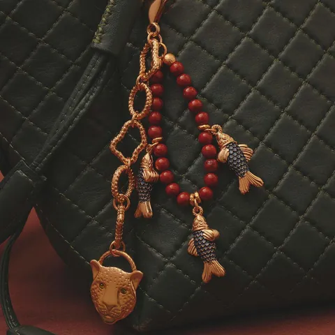 Chinesischer Stil Koi Fisch Leopard Kopf Taschenanhänger Goldene Kette Rote Perlen Schlüsselanhänger Glücksbringer Für Handtasche