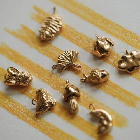 Collana con Ciondolo in Acciaio Inossidabile Vintage Ecologia Foglia di Acero Animale Placcato Oro 18K DIY Gioielli a Tema Natura per Donna