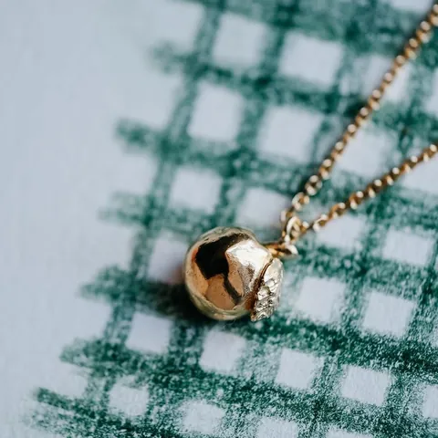 Collana con Ciondolo in Acciaio Inossidabile Vintage Ecologia Foglia di Acero Animale Placcato Oro 18K DIY Gioielli a Tema Natura per Donna