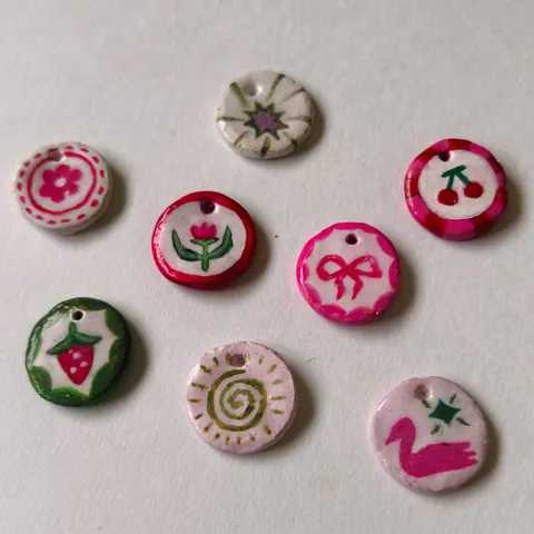Dopamin-Stil Edelstahl Runder Anhänger Bunt Handbemalt Erdbeere Kirsche Schleife Blume Gans DIY Schmuck Charms