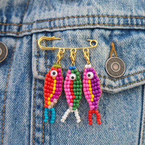 Handmade Beaded Fish Charms Safety Pin Brooch 14K Gold Plated Copper Colorful Glass Beads DIY Jewelry Accessory For Women