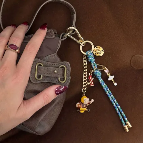 Pendentif de Sac Mode DIY Porte-clés Cuivre Plaqué Or 18K Coeur Coquillage Fruit Animal pour Femme Accessoires Cadeau