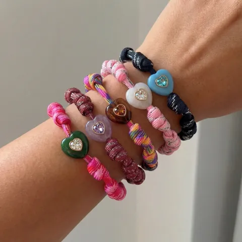 Adjustable Heart Handmade Woven Cord Bracelet For Women Dopamine Color Blocking Drawstring Bracelet With Rhinestone Heart Pendant Jewelry Gift