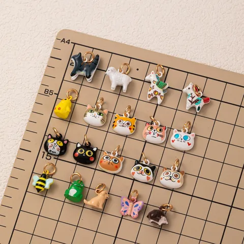 Cartoon Katze Tier Serie Anhänger Für DIY Schmuckherstellung Zubehör Vergoldet Kupfer Mini Tier Charms Für Halsketten Armbänder Handgefertigte Vorräte