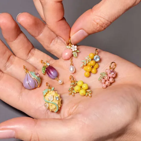 18K Vergoldet Edelstahl Frucht Harz Anhänger Halskette Für Damen Künstliche Perle Strass Süßer Schmuck