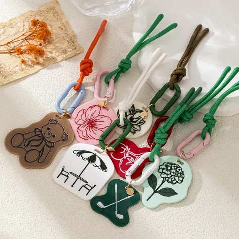 Creative Acrylic Bag Charm Keychain Cute Bear Lotus Flower Cherry Golf Club Design Backpack Decoration Pendant Accessory
