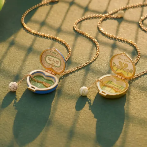 Collier Médaillon Cœur Thème Sportif Cuivre Électroplaqué Micro Scène Football Basketball Baseball Tennis Course de Chevaux Bijoux