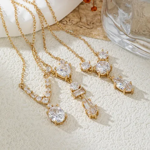 Mode Fächerförmig Quaste Anhänger Halskette Für Damen Vergoldet Kupfer Strass Schlüsselbein Kette Elegant Schmuck Geschenk