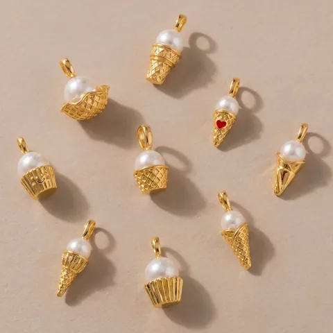 Luxury 316 Stainless Steel Ice Cream Artificial Pearl Pendant Sweet Cupcake Charm DIY Jewelry Accessory For Women Gold Silver Electroplated Necklace
