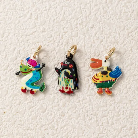 Retro Copper Painted Animal Pendant DIY Jewelry Accessory Enamel Duck Penguin Dragon Charm With Artificial Pearl Necklace For Women Jewelry