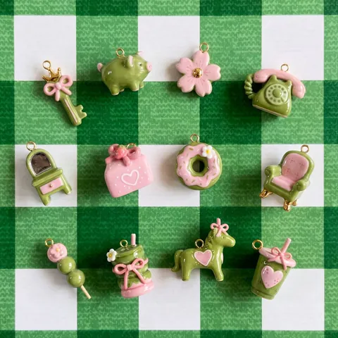 Pendentifs en Émail 3D en Acier Inoxydable Macaron Rose Vert Animaux Meubles Formes pour Bijoux DIY Bracelet Collier Accessoires
