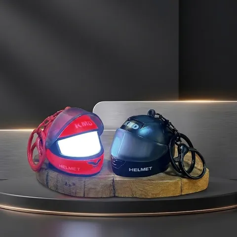 Mini Portachiavi Casco da Moto LED Luminoso Luce Notturna Ciondolo per Borsa Lega di Zinco ABS Regalo Creativo per Zaino Decorazione