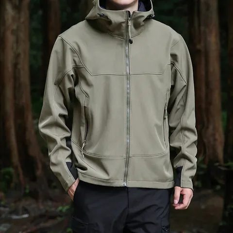 Veste Softshell Extérieure pour Hommes Doublée Polaire Coupe-vent Manteau à Capuche Style Cargo Japonais Casual Top