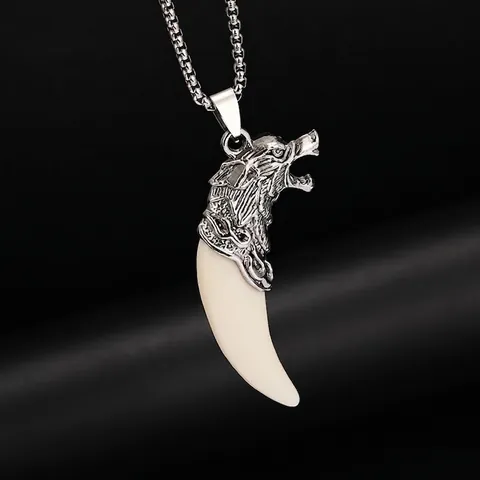 Collier Pendentif Dent de Loup Vintage en Acier Inoxydable pour Hommes Tête de Loup Punk Rétro Chaîne de Pull Longue Bijoux