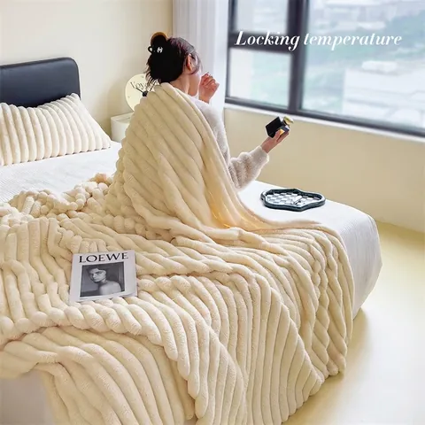 Coperta Minimalista Moderna in Poliestere Ispessita in Ecopelliccia di Coniglio Texture a Costine Tinta Unita Coperta Calda per Divano Letto Ufficio Auto