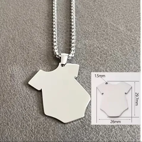 Minimalist Stainless Steel Baby Onesie Pendant Necklace Fashion Titanium Steel Baby Clothing Shaped Keychain Pendant Accessory For Men Women