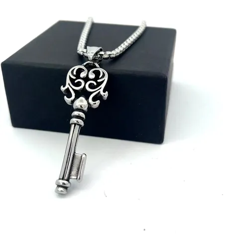 Vintage Punk Key Pendant Necklace For Men Stainless Steel Polished Patterned Key Charm Hip Hop Style Gothic Jewelry Gift