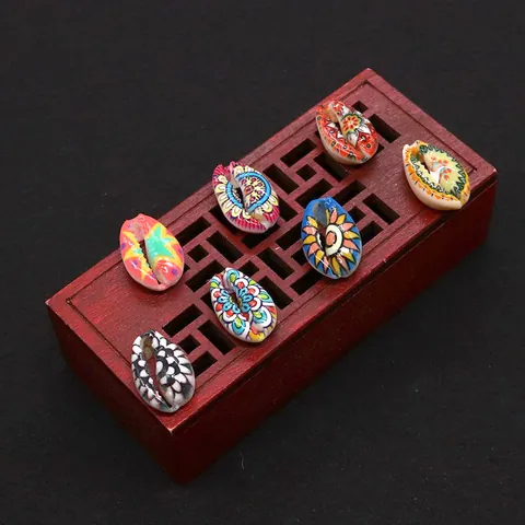 Natural Seawater Cowrie Shell Beads Printed Ethnic Bohemian Flower Pattern Dyed Loose Beads For DIY Jewelry Making Bracelet Necklace Accessories