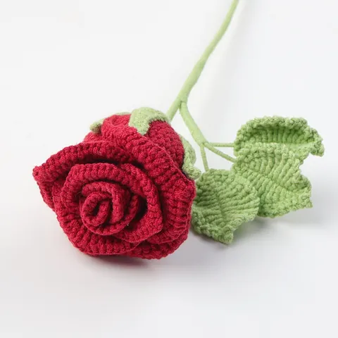 Handmade Crochet Rose Flower Hand-Knitted Yarn Artificial Flower Bouquet For Home Decoration Wedding Valentine Gift Women