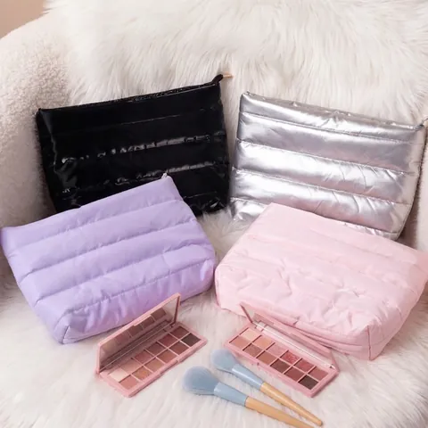 Quilted Puffer Cosmetic Bag Waterproof Large Capacity Makeup Pouch Travel Toiletry Storage Organizer Minimalist Ins Style