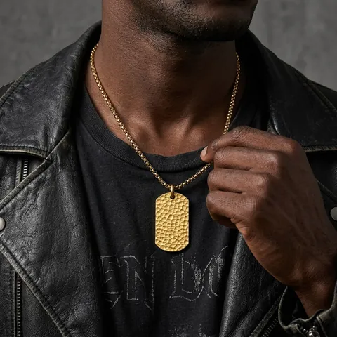 Collana con Pendente Dog Tag Rettangolare in Acciaio al Titanio Martellato da Uomo Gioielli in Metallo Punk Hip Hop Vintage Industriale
