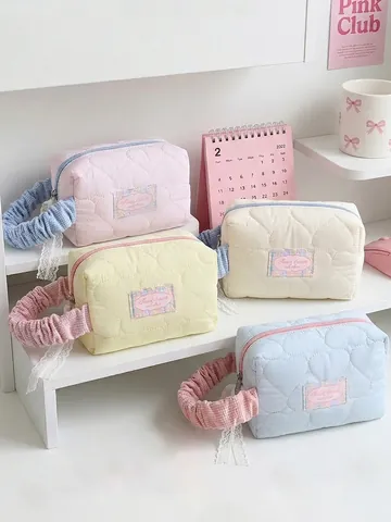 Quilted Makeup Bag Heart Pattern Nylon Polyester Cosmetic Pouch Scrunchie Handle Lace Zipper Travel Organizer For Women