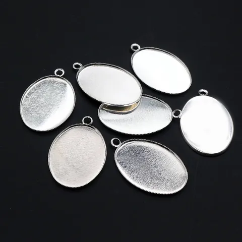 Ovaal IJzeren Hanger Basis Cabochon Bezetting Voor DIY Sieraden Maken Vintage Stijl Golvende Rand Antiek Brons Goud Zilver Zwart Handwerk Ketting Benodigdheden