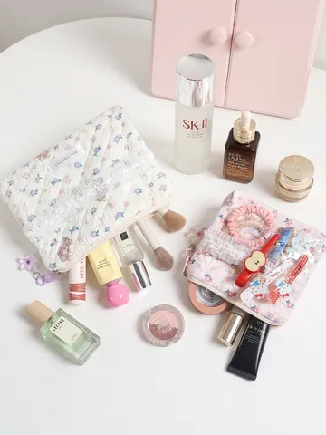 Borsa Trucco Trapuntata Orso Floreale In Cotone Astuccio Cosmetico In PVC Poliestere Portamonete Carino Donne Ragazze