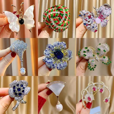 Exquisite Kupfer Schmetterling Brosche Pin Mit Blau Weiß Zirkonia Elegant Luxus Korsage Schmuck Für Damen Herren Geschenk